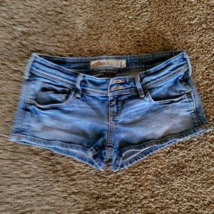 Hollister shorts size 3